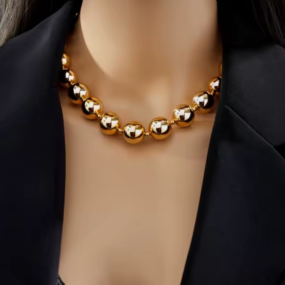 Vintage Gold Beaded Necklace